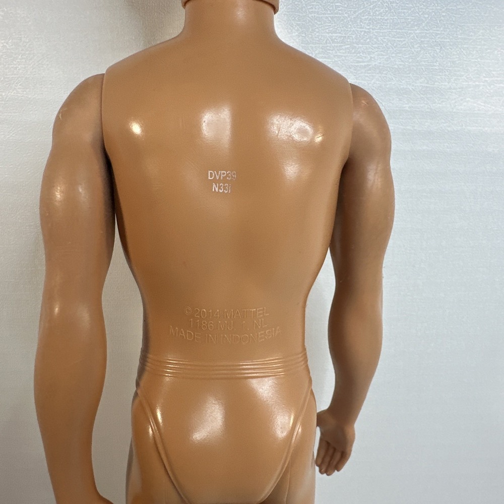 Mattel Barbie Ken 2016 Fairytale Groom Ken Doll DVP39 Nude - Picture 6 of 7